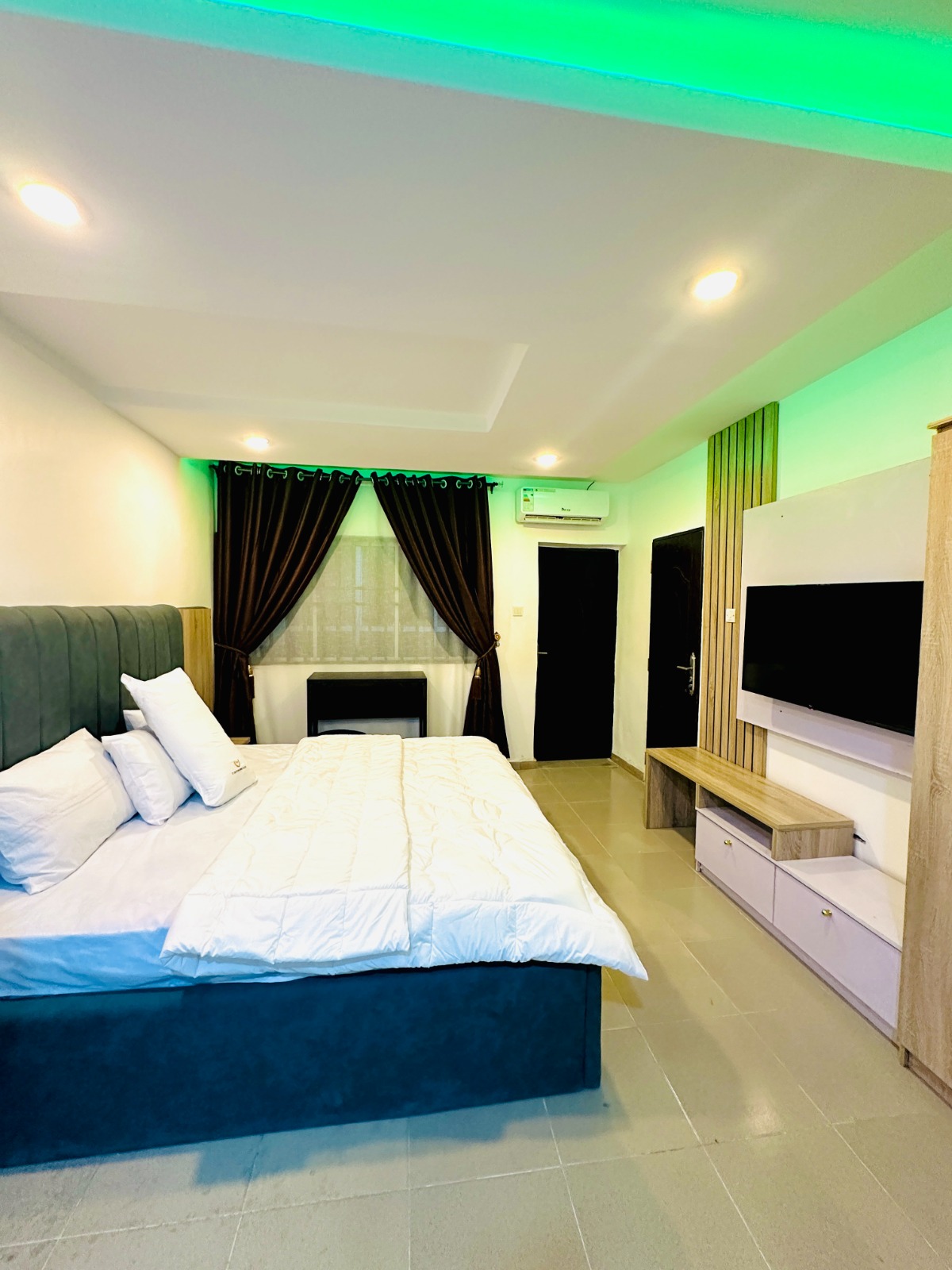 Modern Apartment